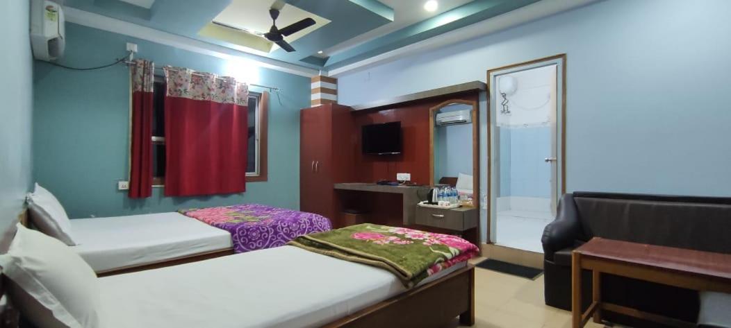 Hotel Nandanik Palace Fālākāta 외부 사진