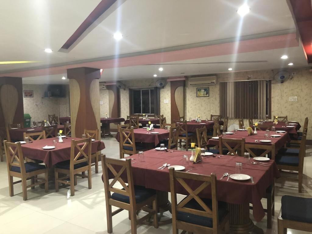 Hotel Nandanik Palace Fālākāta 외부 사진