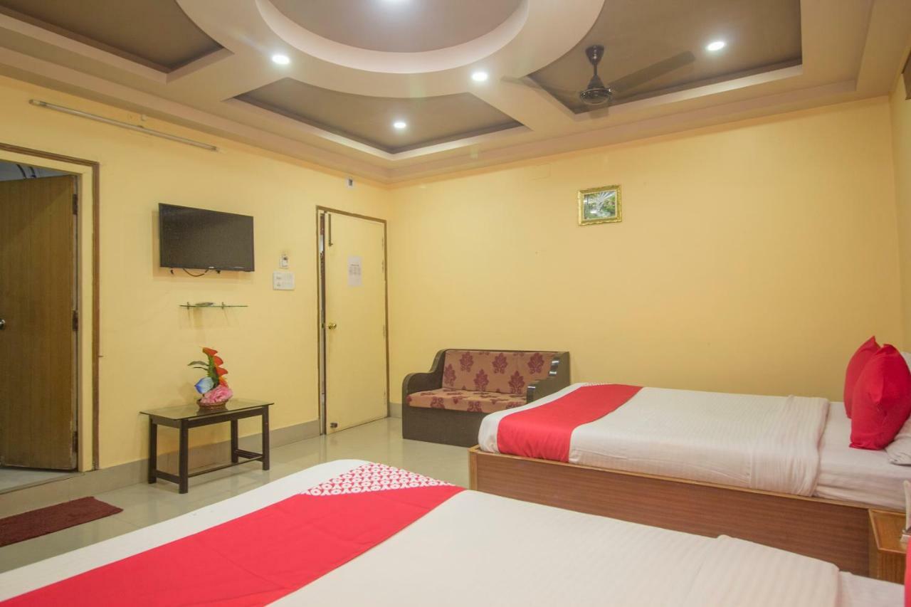 Hotel Nandanik Palace Fālākāta 외부 사진